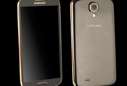 هاتف Galaxy S 4 من الذهب
